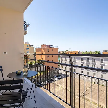 Pusisò - De Vivo Realty Affittacamere 3*