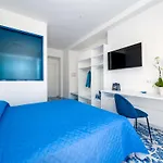 Guest house De Vivo Realty - Pusiso Sorrento