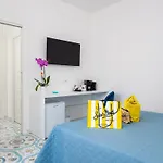 De Vivo Realty - Pusiso Sorrento