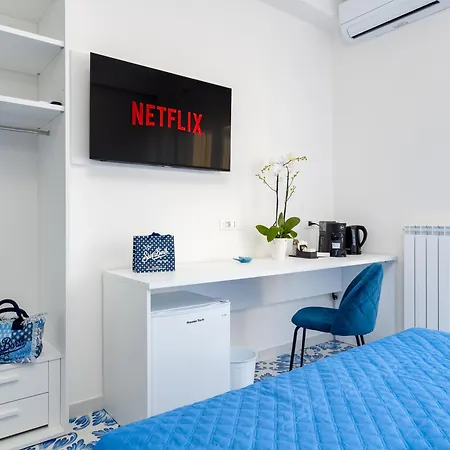 Pusisò - De Vivo Realty