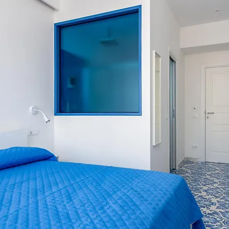 Pusiso - De Vivo Realty 3* Península Sorrentina