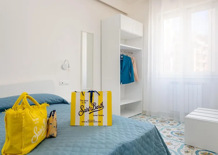 Pusiso - De Vivo Realty בית הארחה סורנטו