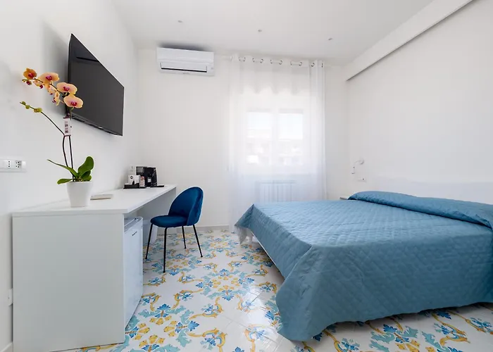 Pusisò - De Vivo Realty