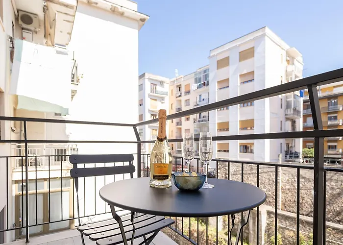 בית הארחה Pusiso - De Vivo Realty סורנטו