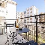 De Vivo Realty - Pusiso Сорренто
