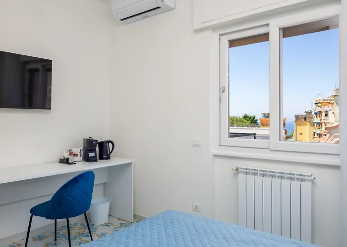 Pusiso - De Vivo Realty 3*